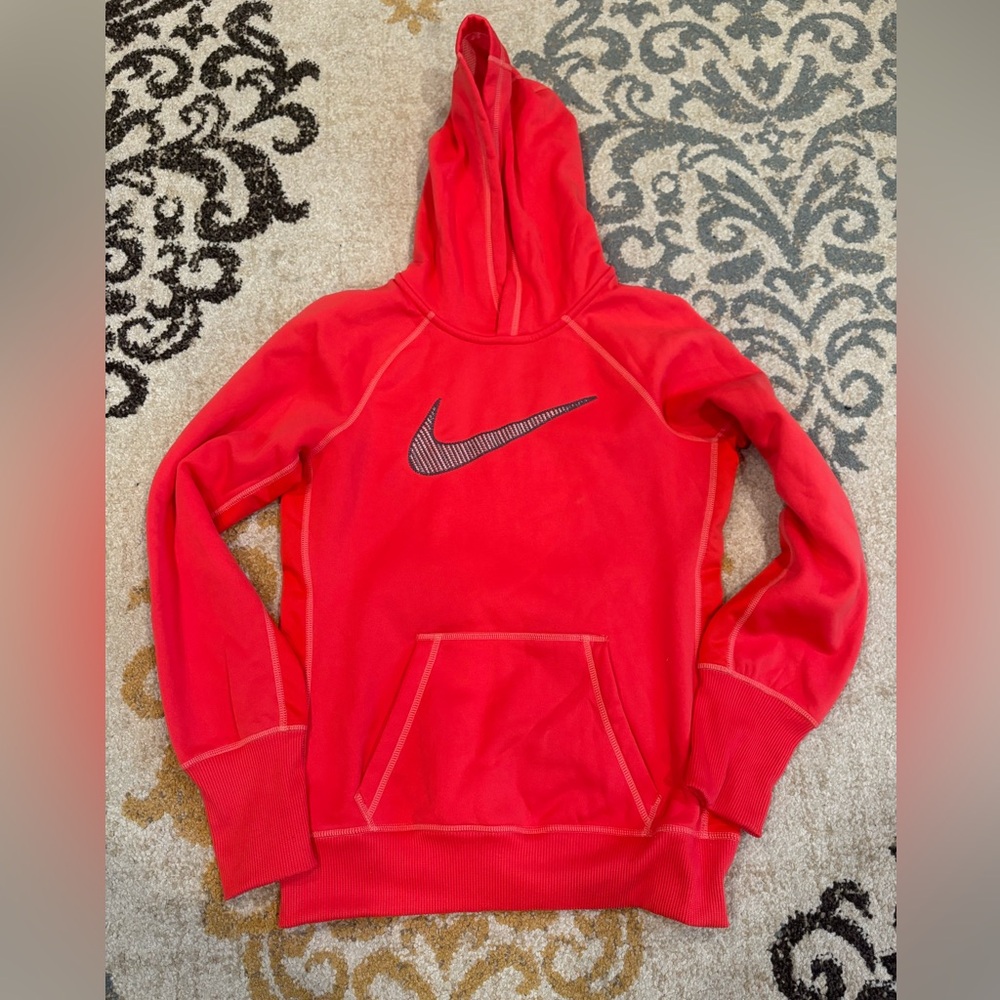 Nike Therma-Fit Dark pink Pullover